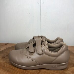 SAS me too womens size 7 shoes Brown Leather Walking Comfort sneakers